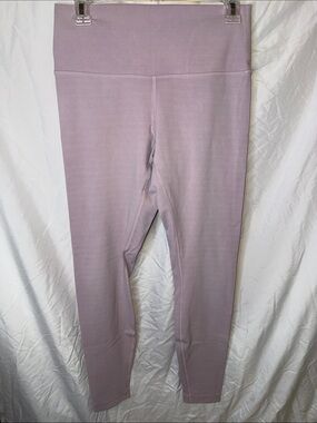 *Flawed* Lululemon Wunder Under High-Rise Tight 28”